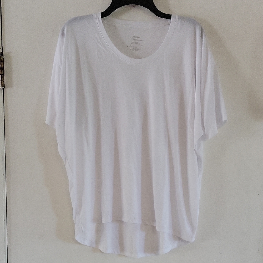 Women's White Scoop Neck Top - Picture 1 of 3